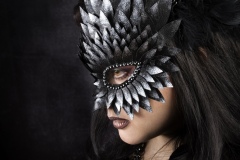 Black-Silver-Tip-Asymmetrical