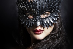 Silver-Feather-Mask